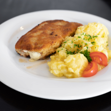 Linsen-Buchweizentaler mit Salat